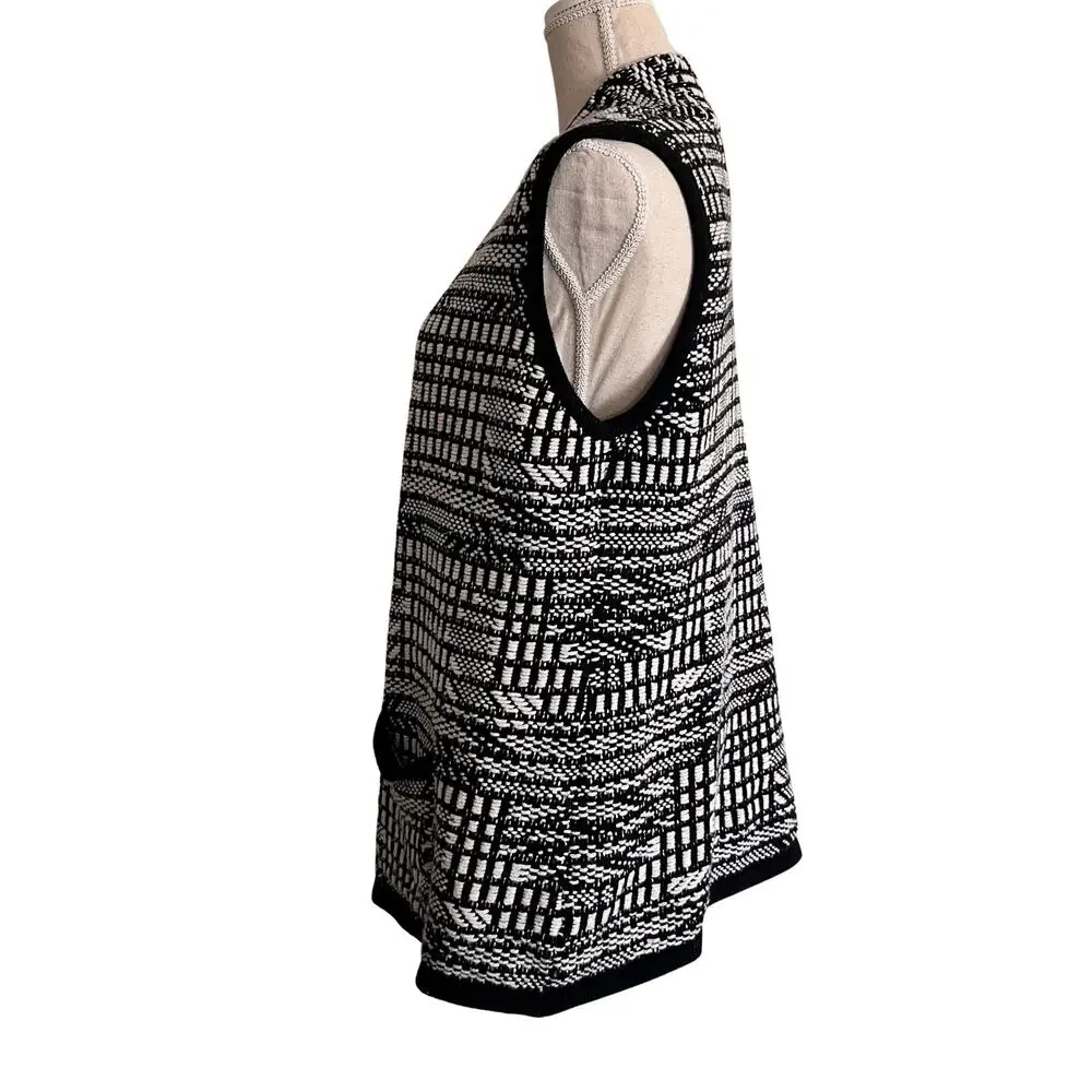 Anthropologie Angel of the North Knit Sweater‎ Vest Black White Open Front MP